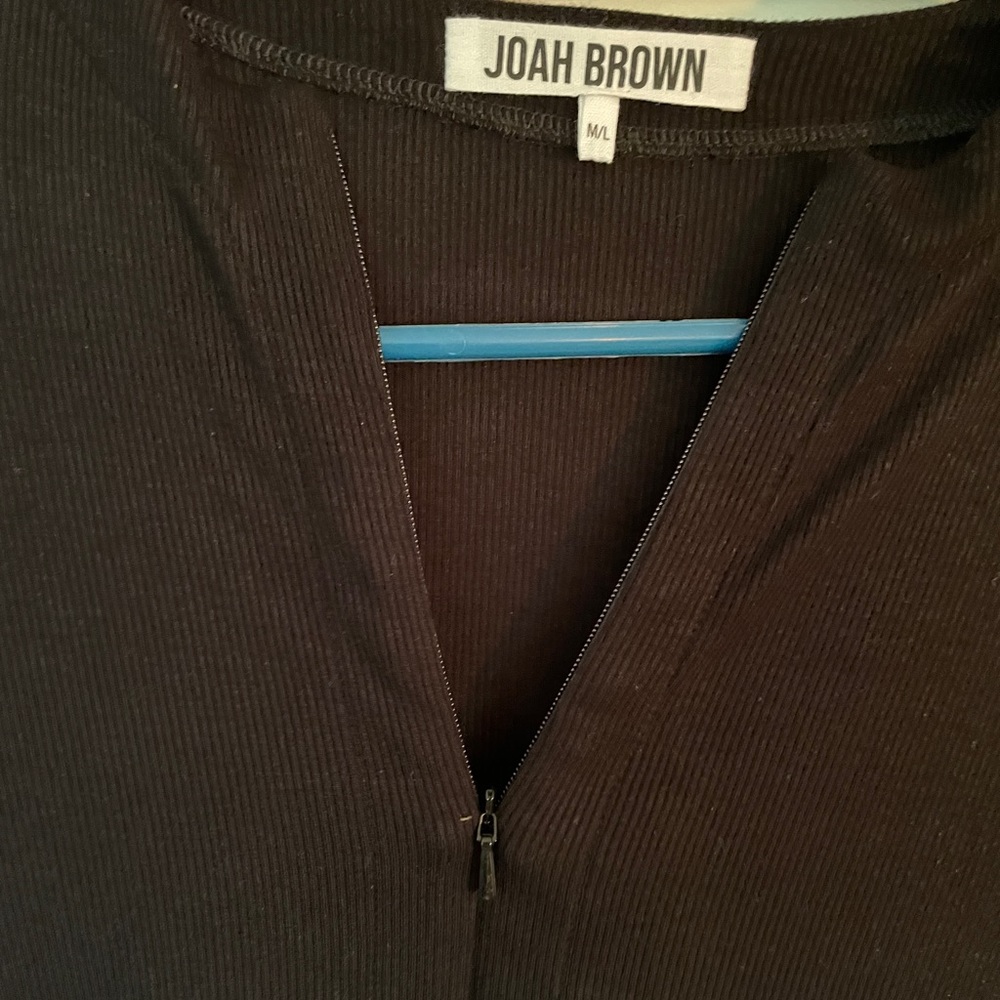 Joah Brown black long sleeve size m/l